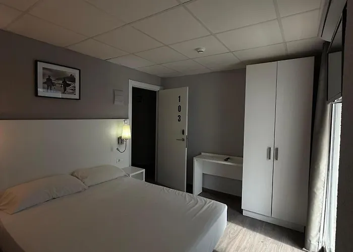 Hostal B And B Benidorm