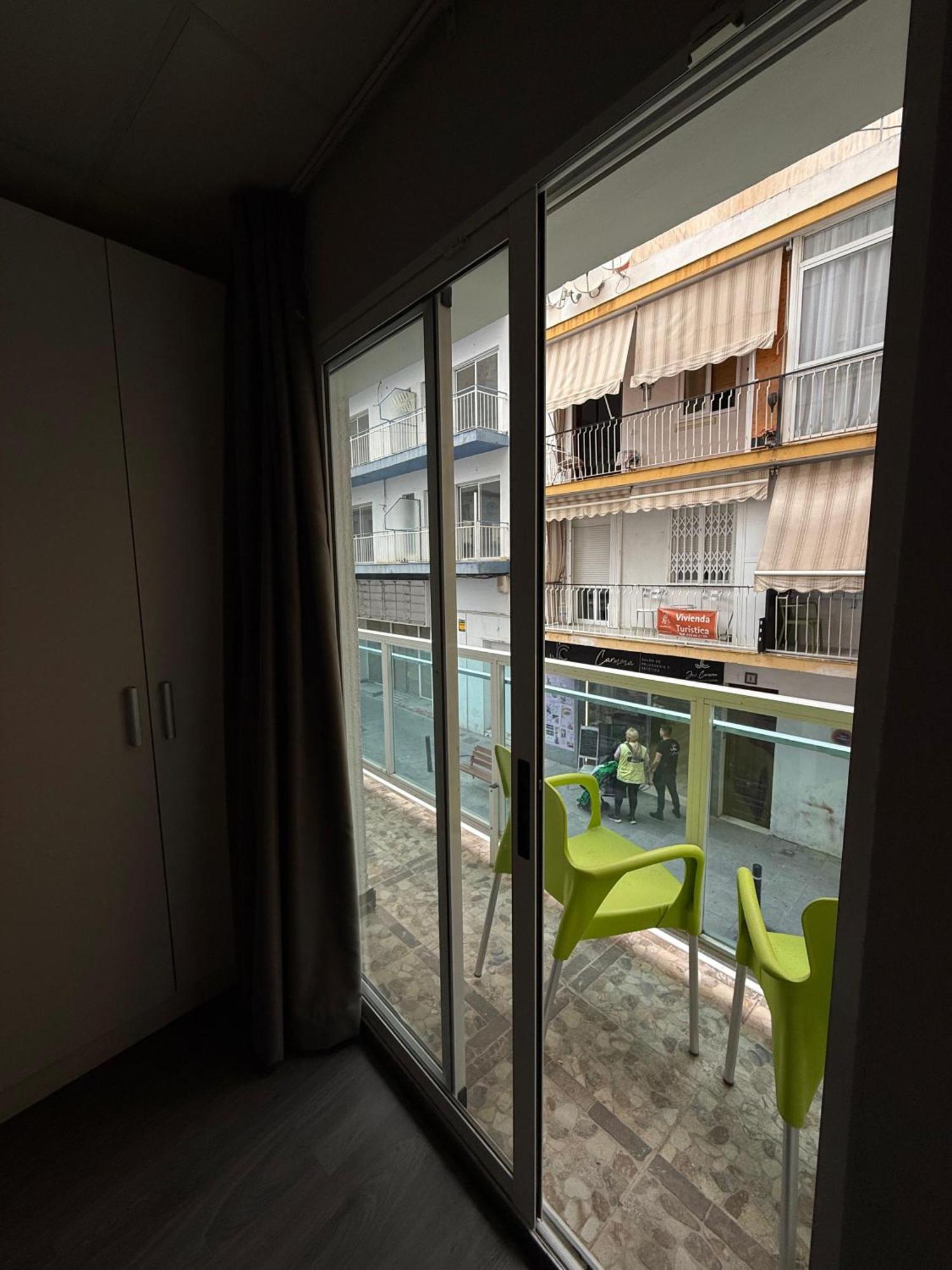 Hostal B And B Benidorm Guest house